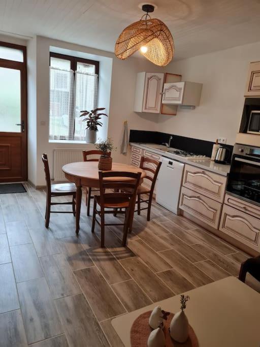 Gite Du Bibicherat Largillay-Marsonnay Exterior foto